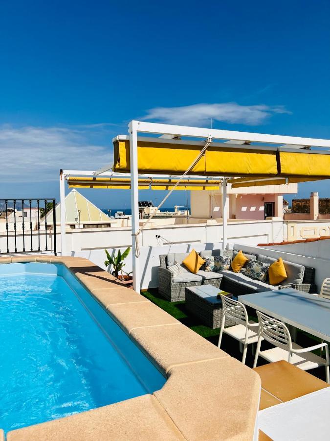 M&G Acqua Private Pool Apartment เนร์คา ภายนอก รูปภาพ